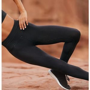 NWT Free People Movement Good Karma Legging | XS-S